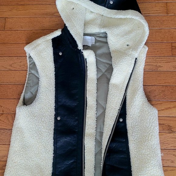 ASOS sherpa Vest - Picture 3 of 4